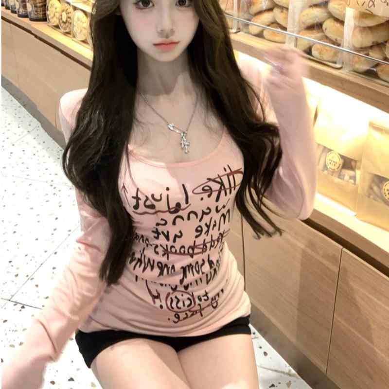 Other - 春 コーデ レディース ファッション オシャレ カワイイ シンプル きれいめ ナチュラル 上品カジュアル 婦人服 ネック ライン スリムフィット 長袖 Tシャツ インナー レイヤリング レター プリント トップス