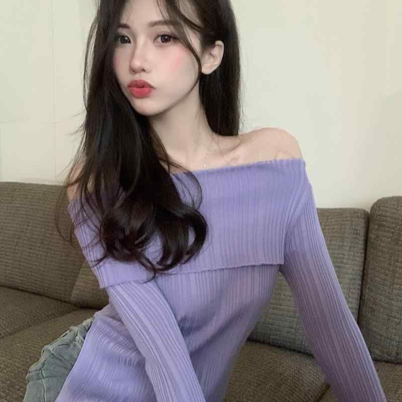 春 コーデ レディース ファッション オシャレ カワイイ シンプル きれいめ ナチュラル 上品カジュアル 婦人服 オフショルダー ネック ライン ニット レイヤリング シャツ 秋服 タイトフィット スリム 長袖 トップス