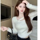 春 コーデ レディース ファッション オシャレ カワイイ シンプル きれいめ ナチュラル 上品カジュアル 婦人服 防寒 柔らかい プラッシュ 長袖 セーター インナーウェア デコルテ トップス レイヤリング シャツ