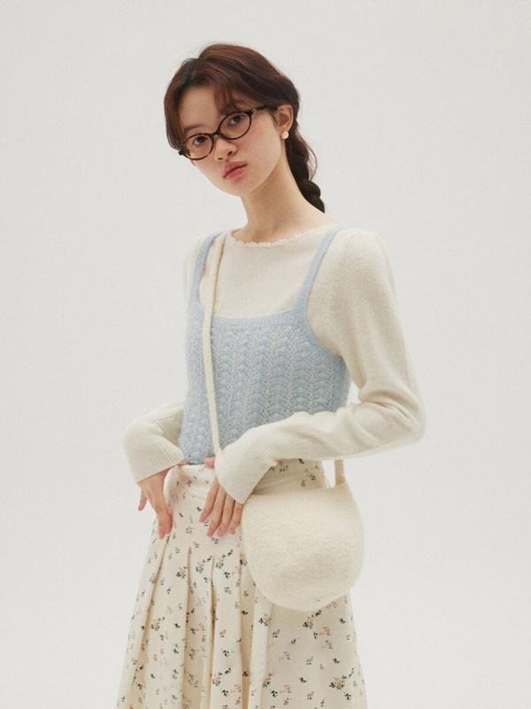 Rakuten - 春コーデ レディース 大人 きれいめ シンプル 上品 着回し ベーシック カジュアル ナチュラル ロングシーズン フレンチ ライト ブルー キャミソール モヘア 透かし 模様 ノースリーブ ニット ベスト アウター 重ね着