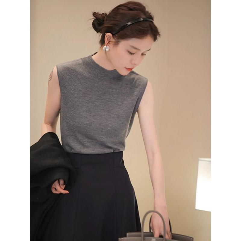 春 コーデ レディース ファッション オシャレ カワイイ シンプル きれいめ ナチュラル 上品カジュアル 婦人服 スリム ノースリーブベスト トップス ウール ニット レイヤリング シャツ