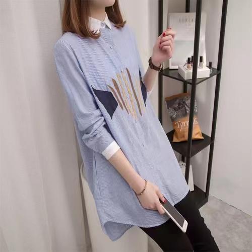 春 コーデ レディース ファッション オシャレ カワイイ シンプル きれいめ ナチュラル 上品カジュアル 婦人服 大きいサイズ ネット スリム ストライプ シャツ ミディアム ロング ゆったり