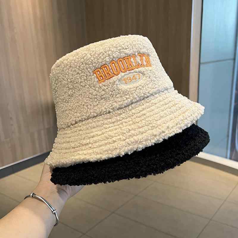 春 コーデ オシャレ 小物 アイテム レディース ラム ウール バケットハット 秋 文字 保温性(4)