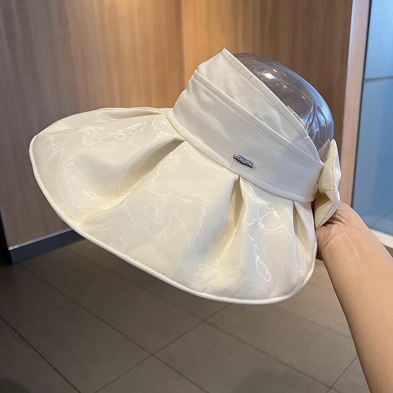 春 コーデ オシャレ 小物 アイテム レディース 女性用 つば広 トップ サンハット 夏 アウトドア 紫外線対策