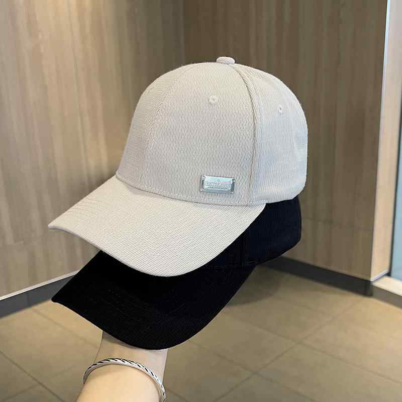 春 コーデ オシャレ 小物 アイテム レディース 女性用 ハード トップ 野球帽 ベースボール キャップ ダックビル キャップ サンハット