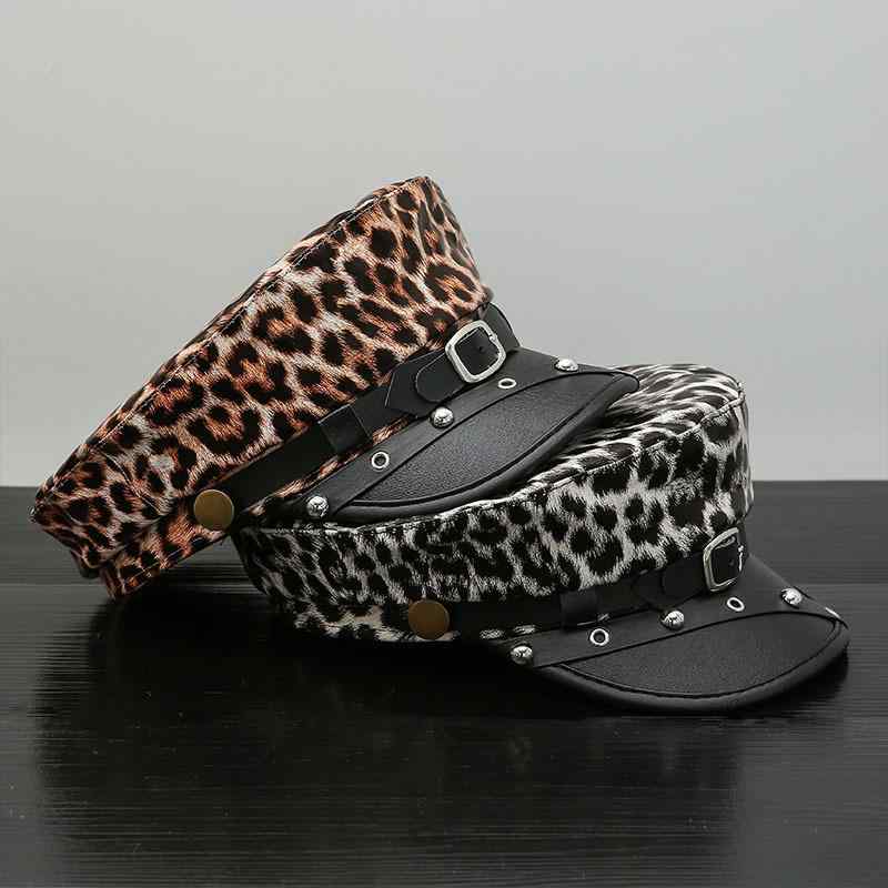 春 コーデ オシャレ 小物 アイテム レディース レトロ スタイリッシュ ヒョウ柄 ベレー帽 秋冬 カジュアル 八角形 フォワード