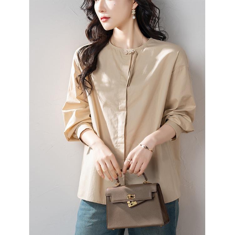 春 コーデ レディース ファッション オシャレ カワイイ シンプル きれいめ ナチュラル 上品カジュアル 婦人服 無地 ラウンドネック 長袖 シャツ シンプル ゆったり スリムトップス