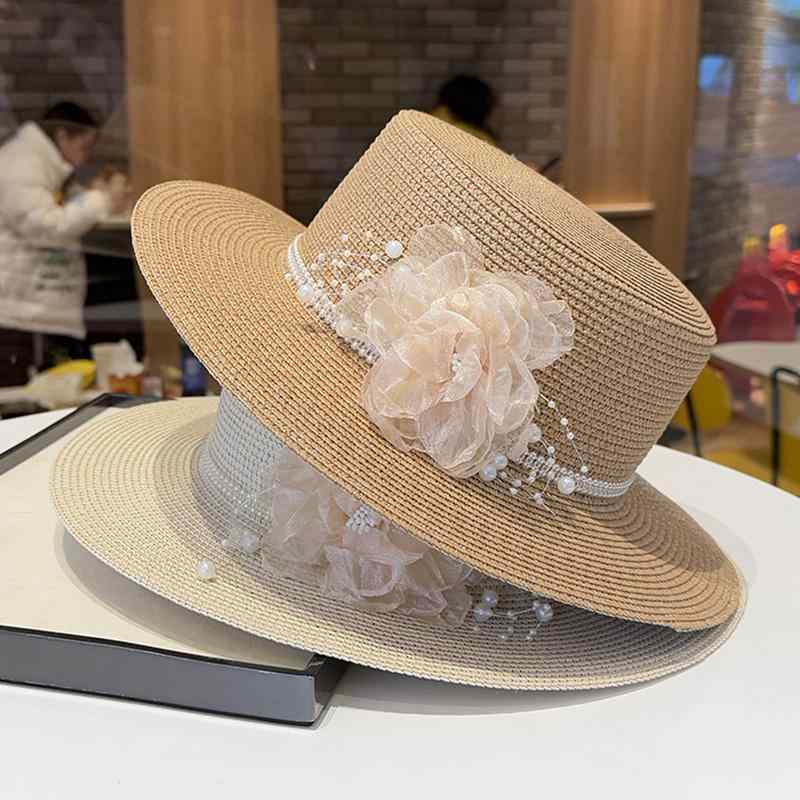春 コーデ オシャレ 小物 アイテム レディース 夏　麦わら帽子　フラワー　パール　フラットトップ　ハット　海辺　サンシェード