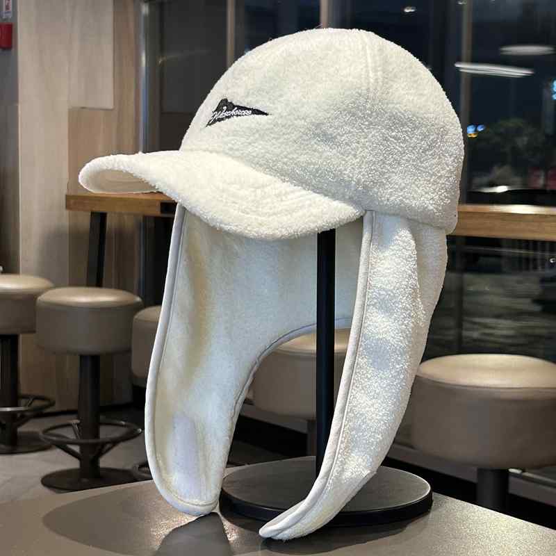 春 コーデ オシャレ 小物 アイテム レディース フリース 男女兼用 アウトドア 耳保護 スキー ダックビル キャップ