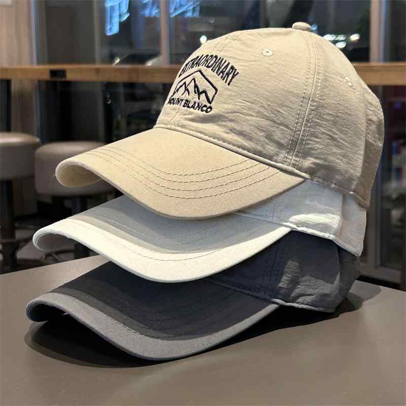 春 コーデ オシャレ 小物 アイテム レディース アウトドア　夏　速乾　通気性　野球帽　ベースボール　キャップ　男女兼用　文字　カップル　サンシェード　キャップ