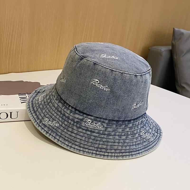 春 コーデ オシャレ 小物 アイテム レディース 文字 デニム フィッシャーマンハット バケットハット ウォッシュ加工 アンティーク レトロ オールシーズン