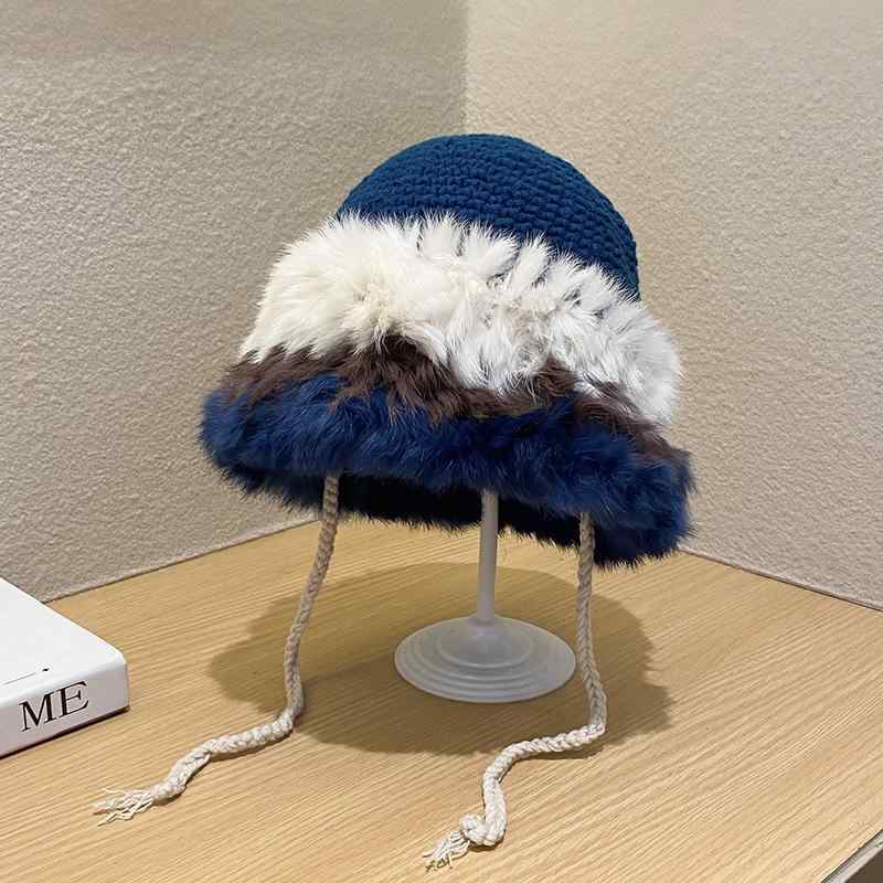 春 コーデ オシャレ 小物 アイテム レディース 　女性用　ファー　ニット帽　キャップ　ウール　耳保護　プルオーバー