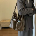レディース 鞄 カバン バック ファッション オシャレ アイテム 小物 ソフトレザーバッグ 大容量 三 リュックサック バックパック 通勤 トート バッグ 多機能 クロスボディ バッグ