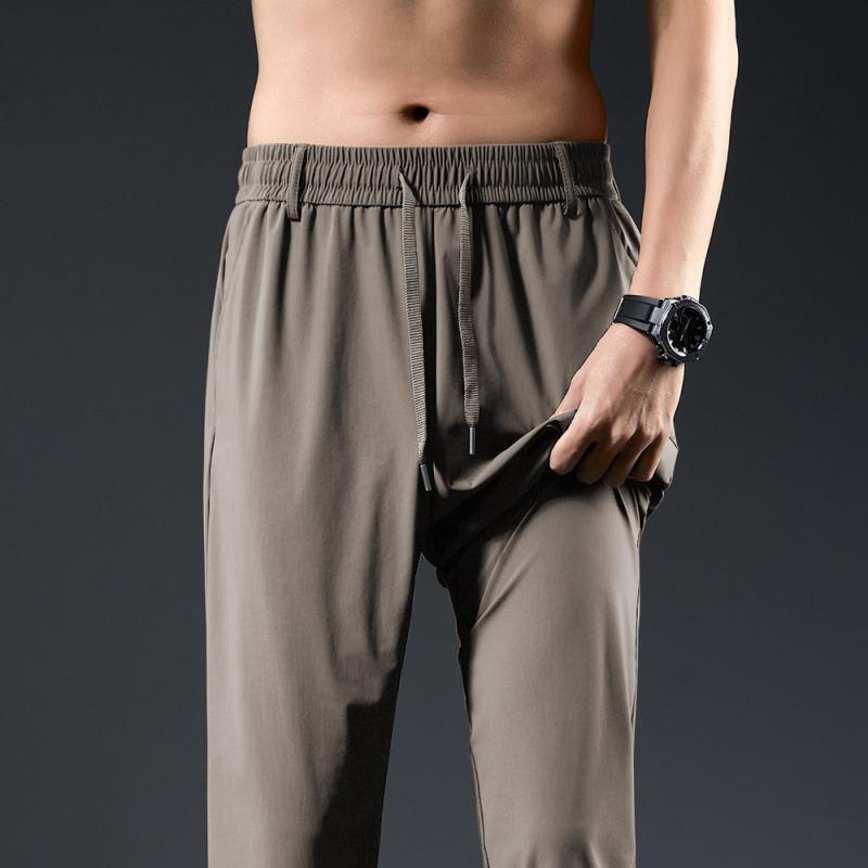 Rakuten - メンズ ファッション 服 男性用 オシャレ シンプル 大人 かっこいい ストリート スウェット パンツ ズボン 履物 薄手 スポーツ 伸縮性 ストレッチ ストレッチ 速乾 夏 クール ストレート