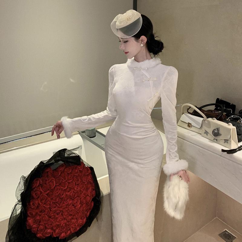 夏コーデ レディース ファッション 服 オシャレ カワイイ 女性用 シンプル 大人カワイイ 大きいサイズ 婦人服 レトロ エレガント 白 イブニングドレス 長袖 ファー カバー チャイナドレス