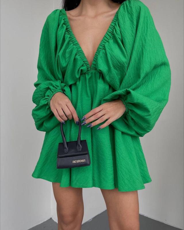 Wear （Martial Arts） - レディース ファッション 服 オシャレ カワイイ 女性用 シンプル ランタンスリーブ Vネック スカート ドレス