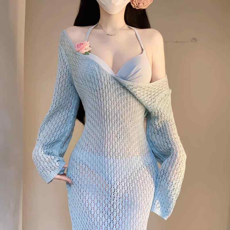 夏コーデ レディース ファッション 服 オシャレ カワイイ 女性用 シンプル 大人カワイイ 水着 ブルー 海辺 カバー アップ 日焼け防止 バケーション ロング スカート ビキニ