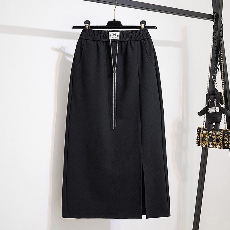 秋コーデレディースファッション女性...