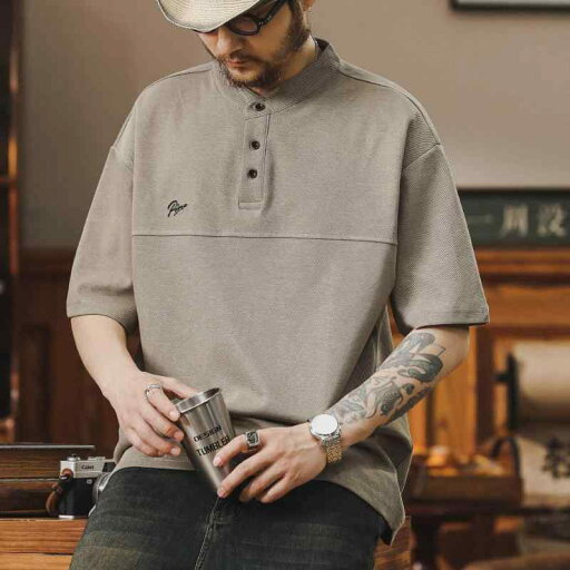 メンズ ファッション 服 男性用 オシャレ シンプル 大人 かっこいい 大きいサイズ ストリート 紳士服 半袖 T シャツ 夏 アメリカン ヘンリーネック シャツ レトロ カジュアル ラウンドネック ポロシャツ T シャツ メンズ ファッション 服 男性用 オシャレ シンプル 大人 かっこいい 大きいサイズ ストリート 紳士服 半袖 T シャツ 夏 アメリカン ヘンリーネック シャツ レトロ カジュアル ラウンドネック ポロシャツ T シャツ