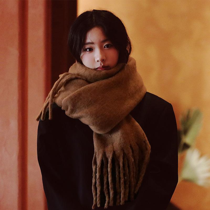 レディース ファッション オシャレアイテム 小物 女性用 シンプル 大人カワイイ 婦人服 秋 冬コーデ ハイエンド チョコレート タッセル スカーフ ロング ショール ブラウン
