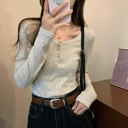 春 コーデ レディース ファッション オシャレ アイテム カワイイ 用 シンプル 大人カワイイ レディース T シャツスリム 長袖 インナー レイ グレー プチ トップス 春 コーデ レディース ファッション オシャレ アイテム カワイイ 用 シンプル 大人カワイイ レディース T シャツスリム 長袖 インナー レイ グレー プチ トップス