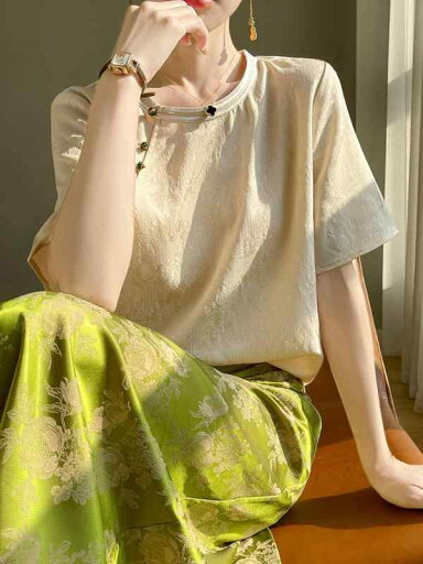 レディース ファッション 服 オシャレ 女性用 シンプル 大人カワイイ 大きいサイズ 婦人服 サテン T トップス ラウンドネック サテン 半袖 シフォン レディース ファッション 服 オシャレ 女性用 シンプル 大人カワイイ 大きいサイズ 婦人服 サテン T トップス ラウンドネック サテン 半袖 シフォン