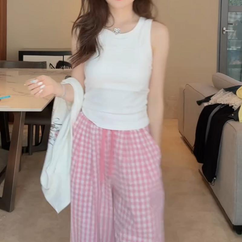 春 コーデ レディース ファッション オシャレ カワイイ シンプル きれいめ ナチュラル 上品カジュアル 婦人服 ハイエンド ノースリーブベスト