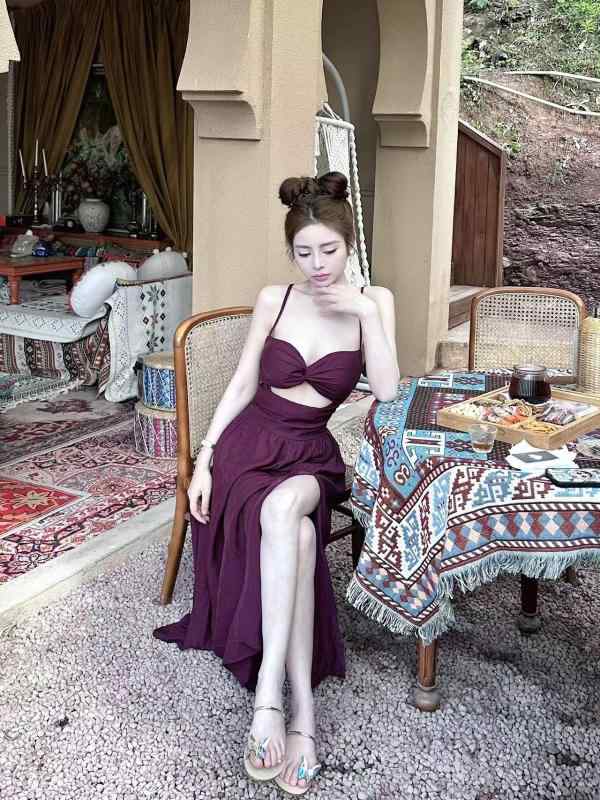 ファッション 服 オシャレ カワイイ シンプル 大カワイイ サイズ 婦服 クール ホワイトレザー ホワイト パープル ワンピース ドレス 女子 Vネック スリット ロング スカート