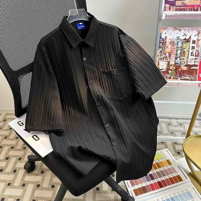 Rakuten - メンズ ファッション 服 男性用 オシャレ シンプル 大人 かっこいい 大きいサイズ ストリート 紳士服 夏 ストライプ 半袖 シャツ カジュアル スタイル ダーク プリーツ