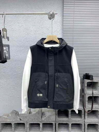 メンズ 服 シンプル ファッション オシャレ 大人 かっこいい 大きいサイズ ストリート 紳士服 秋 フード ベスト ジャケット ファッション ノースリーブ チョッキ トップス メンズ 服 シンプル ファッション オシャレ 大人 かっこいい 大きいサイズ ストリート 紳士服 秋 フード ベスト ジャケット ファッション ノースリーブ チョッキ トップス
