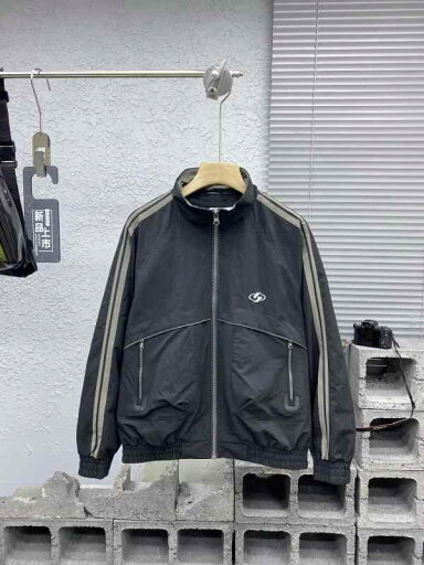 メンズ 服 シンプル ファッション オシャレ 大人 かっこいい 大きいサイズ ストリート 紳士服 秋 スタンドカラー ジャケット ストライプ ステッチ カジュアル スポーツ トップス メンズ 服 シンプル ファッション オシャレ 大人 かっこいい 大きいサイズ ストリート 紳士服 秋 スタンドカラー ジャケット ストライプ ステッチ カジュアル スポーツ トップス