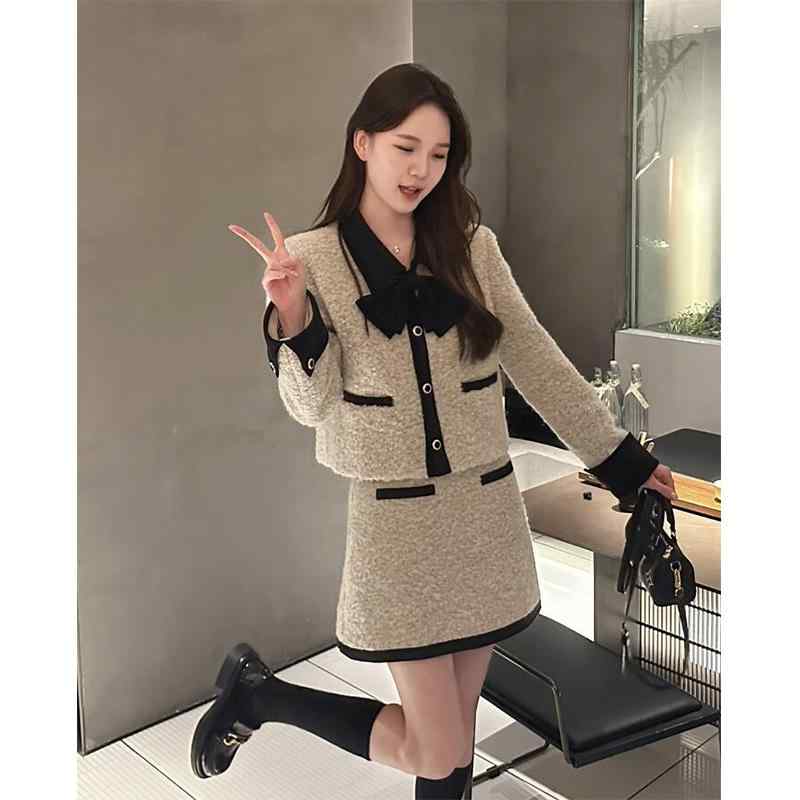 レディース ファッション 服 オシャレ カワイイ シンプル 大人カワイイ 大きいサイズ 秋 ハイエンド アプリコット トップス スカート スーツ