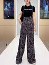 レディース ファッション 服 オシャレ カワイイ シンプル 大人カワイイ 大きいサイズ レター プリント 黒 白 ダブル ショルダーストラップ ジャンプ スーツ 秋 ハイウエスト パンツ