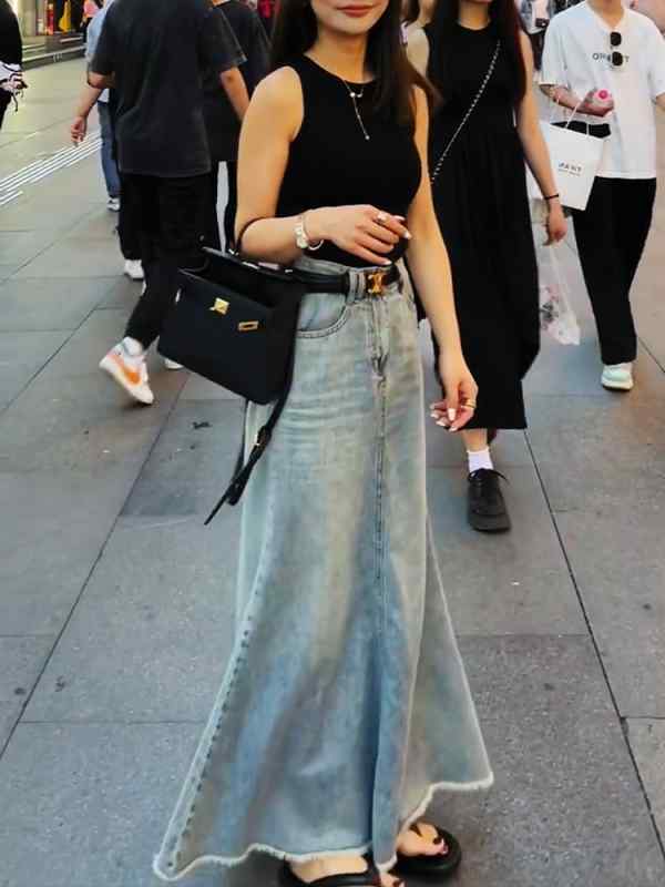 レディース ファッション 服 オシャレ カワイイ シンプル 大人カワイイ 大きいサイズ ライト ブルー ハイウエスト ロー エッジ Aライン スカート 秋 デニム スカート