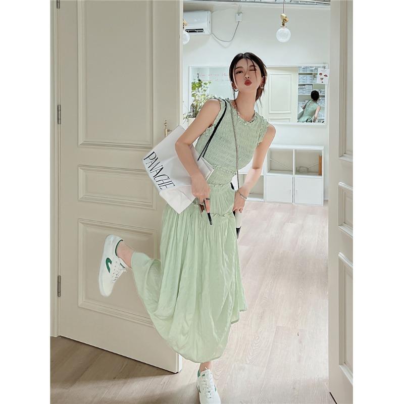 春 コーデ レディース ファッション オシャレ カワイイ シンプル きれいめ ナチュラル 上品カジュアル 婦人服 ハイエンド 夏 ミディアム丈 ウエスト スカート