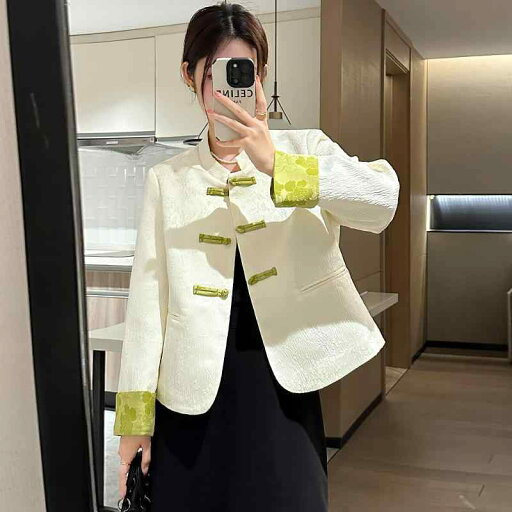 秋服 レディース ファッション オシャレ カワイイ シンプル 大人カワイイ 大きいサイズ ボタン コート ハイエンド ジャカード トップス 秋服 レディース ファッション オシャレ カワイイ シンプル 大人カワイイ 大きいサイズ ボタン コート ハイエンド ジャカード トップス