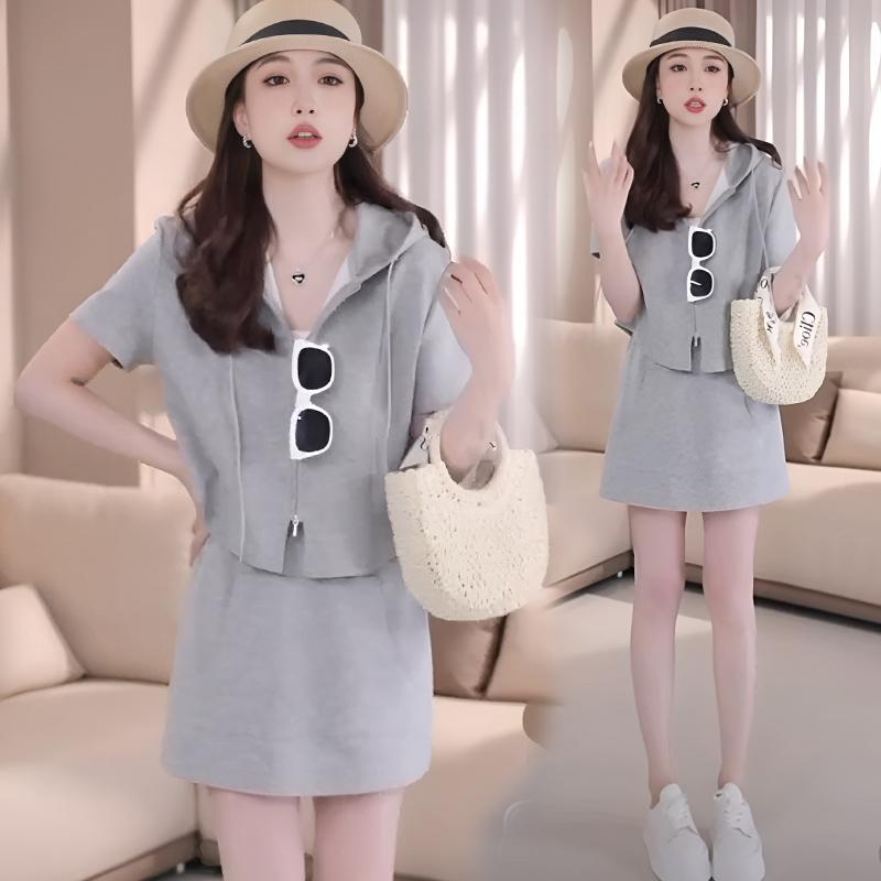 Other - 秋服 レディース ファッション オシャレ カワイイ シンプル 大人カワイイ 大きいサイズ 秋 薄手 フード付き 半袖 ジャケット スカート スーツ セット