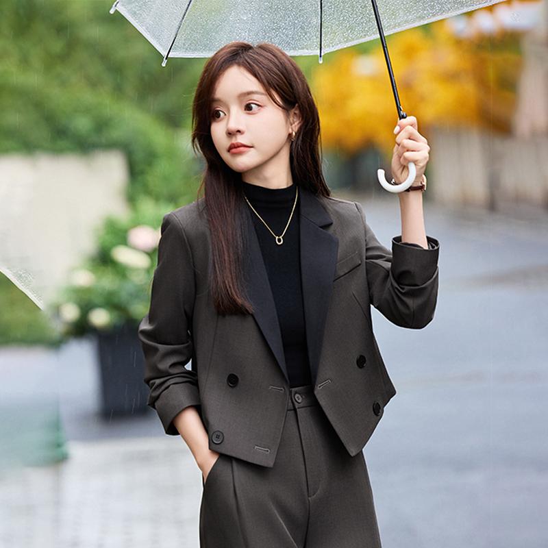 秋服 レディース ファッション オシャレ カワイイ シンプル 大人カワイイ 大きいサイズ コート スーツ スタイル 秋冬 ハイエンド 服装
