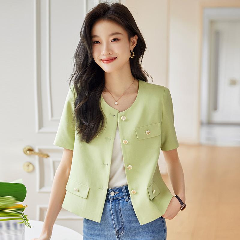 秋服 レディース ファッション オシャレ カワイイ シンプル 大人カワイイ 大きいサイズ ジャケット 秋服 半袖 ノーカラー スーツ スタイル 薄手