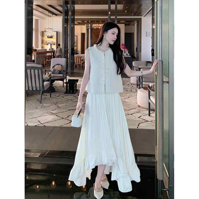 秋服 レディース ファッション オシャレ カワイイ シンプル 大人カワイイ 大きいサイズ スカート オフホワイト ハイウエスト スリム ハイエンド Aライン 秋 スタイル