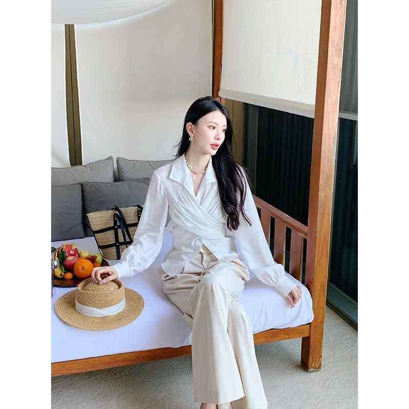 秋服 レディース ファッション オシャレ カワイイ シンプル 大人カワイイ 大きいサイズ ホワイトフレンチ Vネック シャツ スリム カジュアル トップス 秋 スタイル