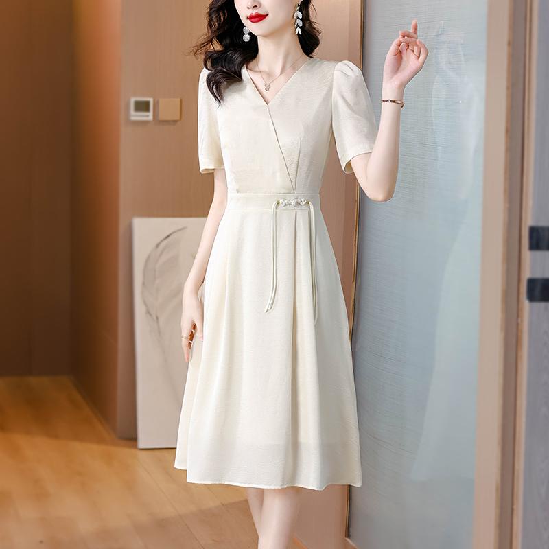 Other - 秋服 レディース ファッション オシャレ カワイイ シンプル 大人カワイイ 大きいサイズ Vネック 半袖 ドレス 秋 スタイル スカート