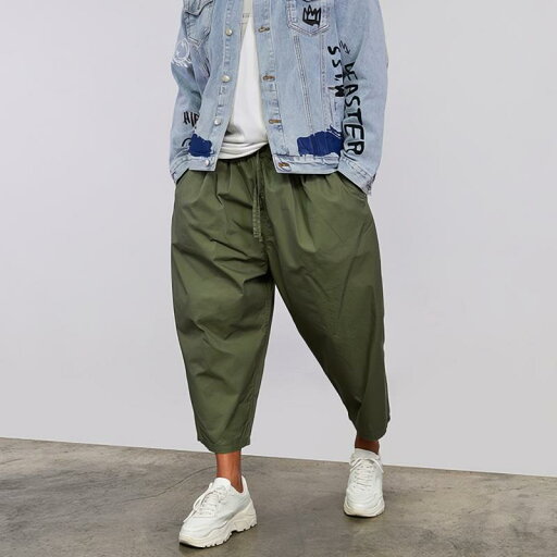秋冬 メンズ 服 シンプル ファッション オシャレ 大人 かっこいい 大きいサイズ ストリート 紳士服 秋 アメリカン レトロ カジュアル ワークウェア ワイド レッグ パンツ 無地 九分丈 秋冬 メンズ 服 シンプル ファッション オシャレ 大人 かっこいい 大きいサイズ ストリート 紳士服 秋 アメリカン レトロ カジュアル ワークウェア ワイド レッグ パンツ 無地 九分丈