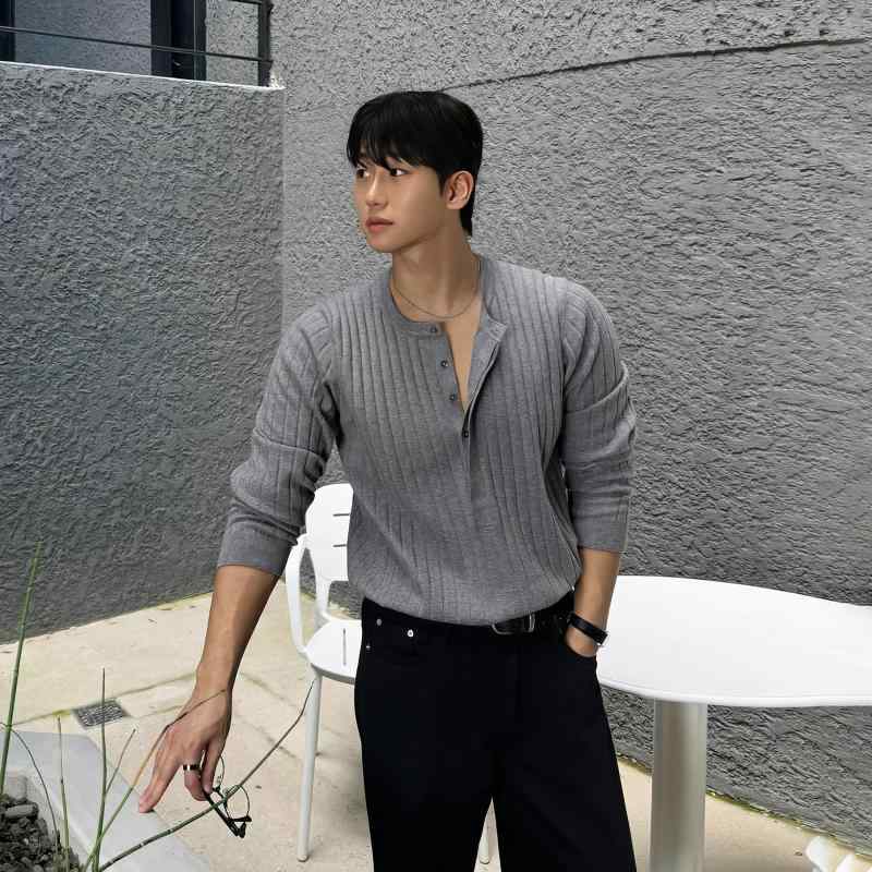 秋冬 メンズ 服 シンプル ファッション オシャレ 大人 かっこいい 大きいサイズ ストリート 紳士服 グレー ヘンリー カラー 長袖 セーター 韓国スタイル スリム 薄手
