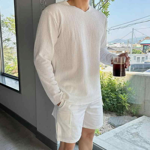 秋冬 メンズ 服 シンプル ファッション オシャレ 大人 かっこいい 大きいサイズ ストリート 紳士服 秋 Vネック ニット 長袖 T シャツ 薄手 韓国スタイル カジュアル 日 防止 秋冬 メンズ 服 シンプル ファッション オシャレ 大人 かっこいい 大きいサイズ ストリート 紳士服 秋 Vネック ニット 長袖 T シャツ 薄手 韓国スタイル カジュアル 日 防止