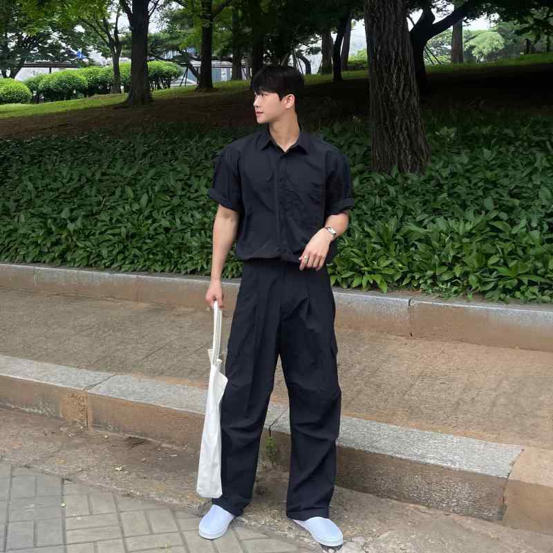 秋冬 コーデ メンズ 服 シンプル ファッション オシャレ 大人 かっこいい 大きいサイズ ストリート 紳士服 ソリッドカラー シャツ シンプル 薄手 半袖 ストリート トップス ジャケット