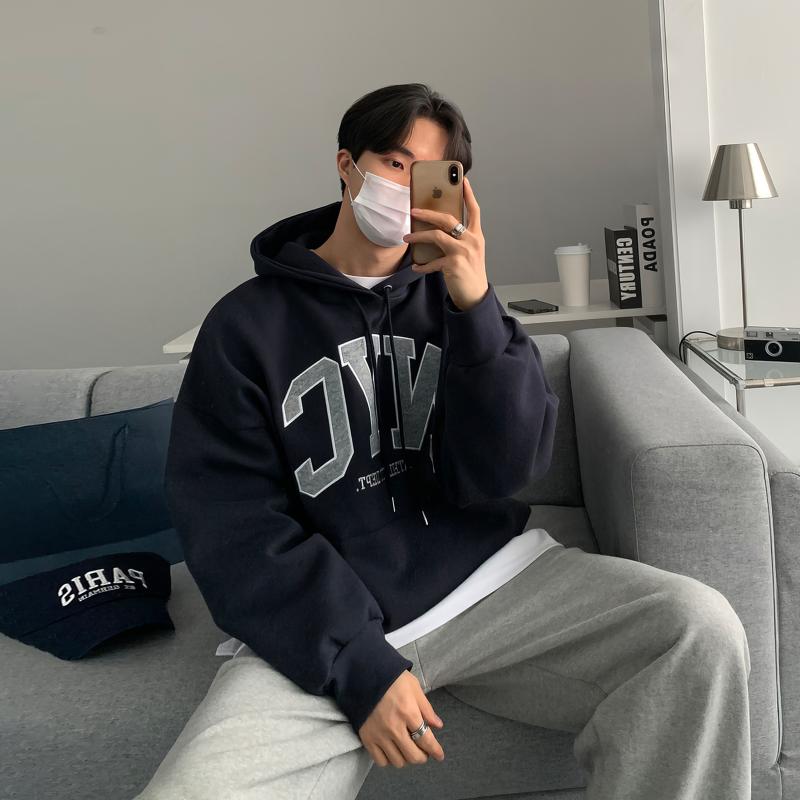 秋冬 コーデ メンズ 服 シンプル ファッション オシャレ 大人 かっこいい 大きいサイズ ストリート 紳士服 厚手 フリース フード付き スウェットシャツ プルオーバー プリント トップス カジュアル スポーツ ジャケット