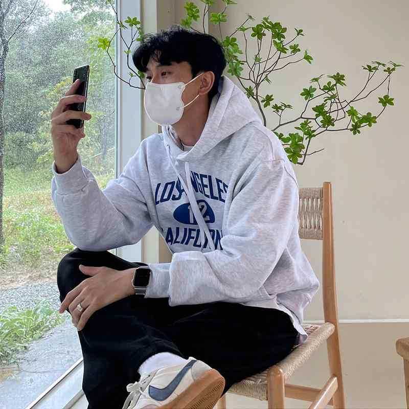 秋冬 コーデ メンズ 服 シンプル ファッション オシャレ 大人 かっこいい 大きいサイズ ストリート 紳士服 スウェットシャツ ストリート 韓国スタイル カジュアル プリント フード付き トップス ジャケット