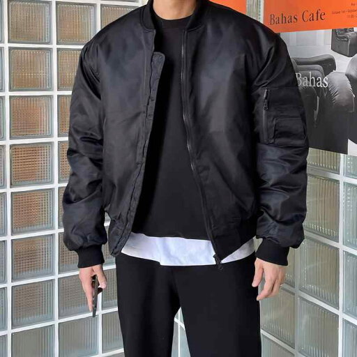 秋冬 コーデ メンズ 服 シンプル ファッション オシャレ 大人 かっこいい 大きいサイズ ストリート 紳士服 黒 パイロット アメリカン ストリート ジャケット 秋冬 コーデ メンズ 服 シンプル ファッション オシャレ 大人 かっこいい 大きいサイズ ストリート 紳士服 黒 パイロット アメリカン ストリート ジャケット