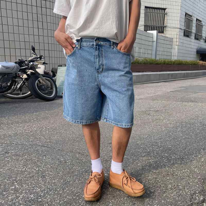 秋冬 コーデ メンズ 服 シンプル ファッション オシャレ 大人 かっこいい 大きいサイズ ストリート 紳士服 ウォッシュドデニム パンツ ハイエンド セクシー ヘビーデューティー ワイド レッグ 五分丈